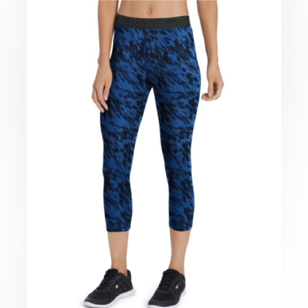Champion women printed everyday capri‎ legging in size Small blue & black NWT G2